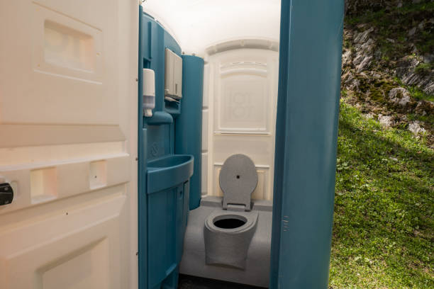 Best High-end porta potty rental  in Shrewsbury, MO