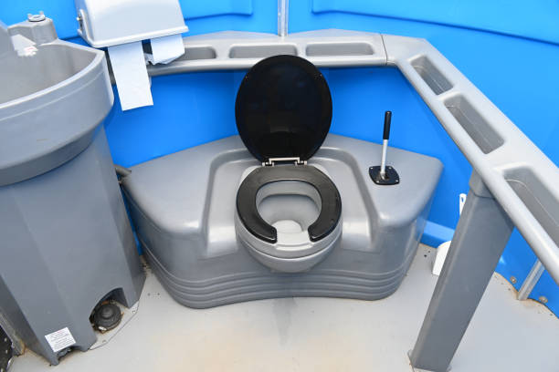 Best Porta potty delivery and setup  in Shrewsbury, MO